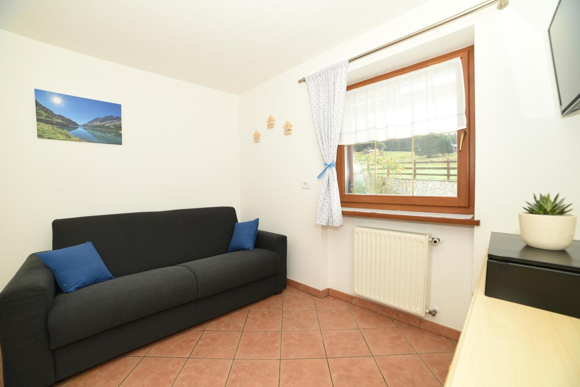 Ferienwohnung Cesa Mandi E Miky Canazei Exterior foto
